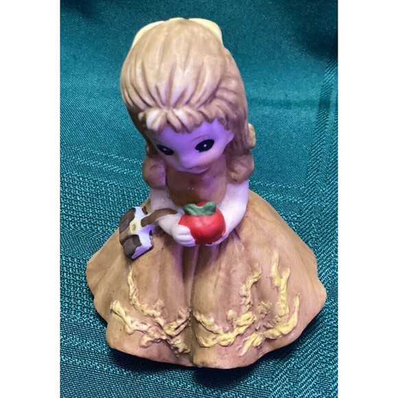 Josef Original September 1974 Schoolgirl With Apple George Good Figurine 3.5” - Picture 7 of 8